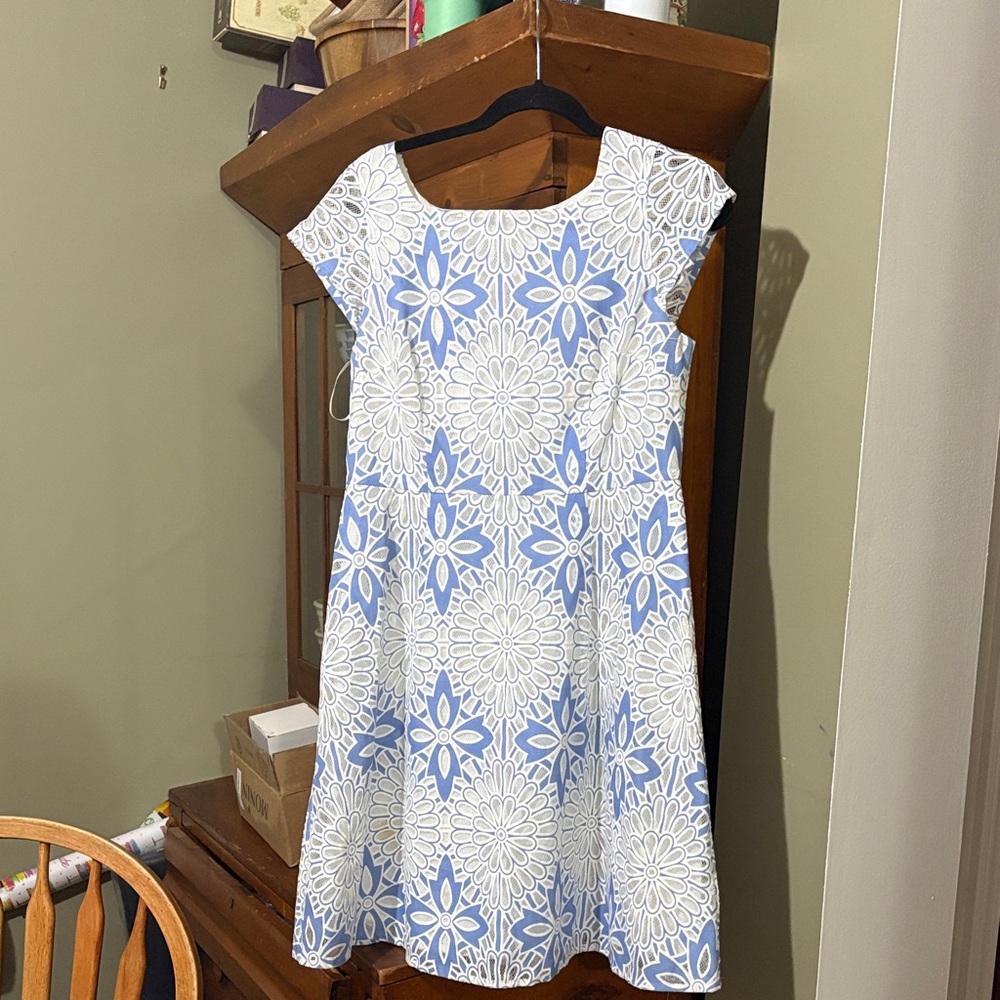 TALBOTS FLOWER LACE JACQUARD FIT & FLARE DRESS